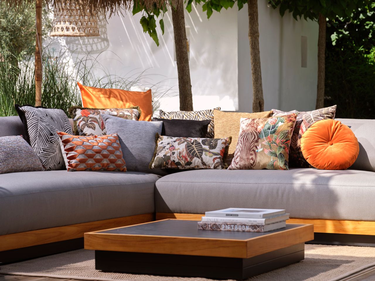 Hartman Mila Camel 45x45x16cm Sierkussen